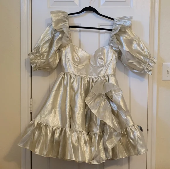 Selkie Bebe Bloom Dress in Champagne - Picture 6 of 11